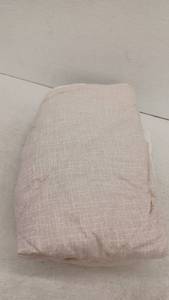 lot 11163 image: Berkshire Blanket & Home Comforter, 112 x 92 Inch
