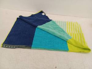 lot 11182 image: Reversible Beach Towel, 100% Cotton