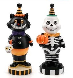 lot 11228 image: Aieyill 2pcs Halloween Cat and Skeleton Figurines