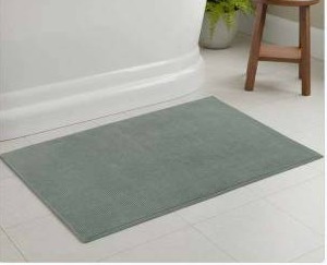 lot 11324 image: Whitley Willows Cotton Woven Bath Mat Green, 24x36