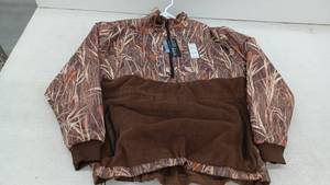 lot 11347 image: WFS Element Gear Camo Half Zip Jacket, Small