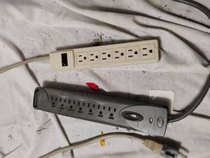 lot 34478 image: Extension cords