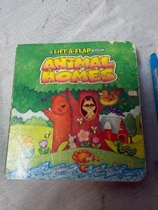 lot 34238 image: Kids Books