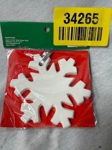 lot 34265 image: 2 PC Snow Flake Ornament