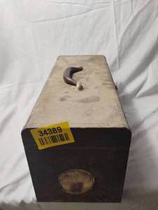 lot 34389 image: Tool box with misc tools
