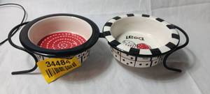 lot 34484 image: Green and Black dog bowl and Red white and red pair of dog bowls