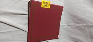 lot 34509 image: Red Binder