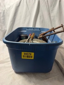 lot 34370 image: Power strips, screwdriver flat heads and a wheel