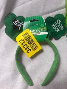 lot 34313 image: novelty party headbands,