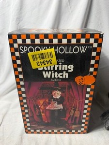 lot 34343 image: Animated Stiring Witch, Spooky Hollow