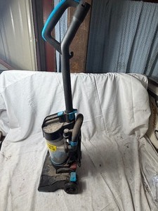 lot 34355 image: Vacuum, Bissell powerforce compact