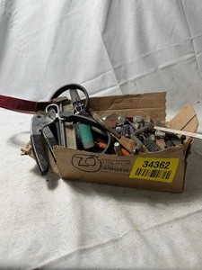 lot 34362 image: Misc Tools and bolts