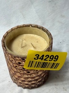 lot 34299 image: pinecone candle bowl