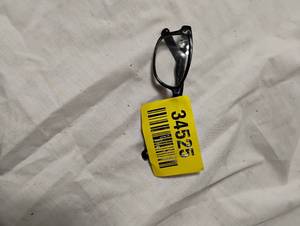 lot 34525 image: Black Glasses