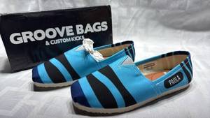 lot 717 image: Groove Bags Paula Striped Canvas Slip-Ons