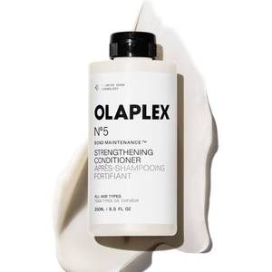 lot 59579 image: Olaplex N°.5 Bond Maintenance Strengthening Conditioner  Repair, 250 mL - Retail $34