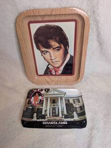 lot 1028 image: Elvis Presley 1935-1977 Wall Plaque and Graceland Souvenir Tray Lot