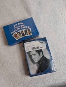 lot 1032 image: The Best of Elvis Playing Cards Deck 50 Plus Photos - Sealed