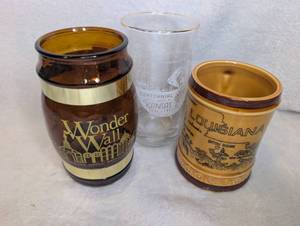 lot 2013 image: 3 Souvenir Mugs Wonder Wall Louisiana Kansas Centennial