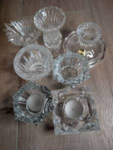 lot 2020 image: Godinger Crystal Candelabra 5-Light with Taper Candle Holders