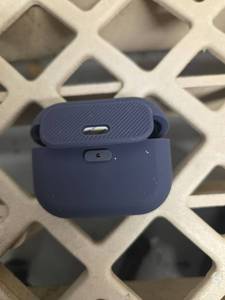 lot 600 image: TRONWIN for AirPods Pro 3 Case (2025) Silicone  - Retail $13