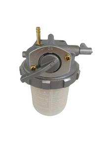 lot 1049 image: 15521-43015 Fuel Filter for Kubota L2900F L3300F M4700 M4900 M5400 M5700 - Retail $16