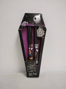 lot 44 image: Disney Tim Burtons The Nightmare Before Christmas Ball Pens Black Ink 5 Set