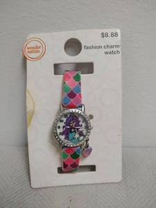 lot 47 image: Wonder Nation Fashion Charm Watch Mermaid Scale Pattern