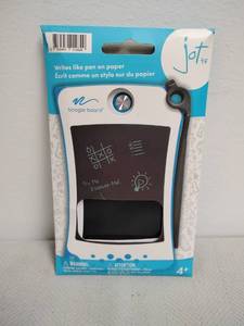 lot 50 image: Boogie Board LCD Writing Tablet 4.5 inch