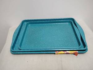 lot 104 image: The Pioneer Woman Timeless Nonstick Cookie Sheets (lot of 3)