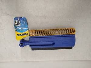 lot 119 image: rainx Collapsible Compact Squeegee 9438X