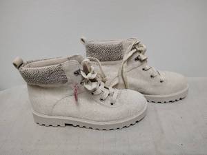 lot 135 image: Kohls Girl 5 Med Boots Memory Foam Lace-Up Ankle Boots Cream