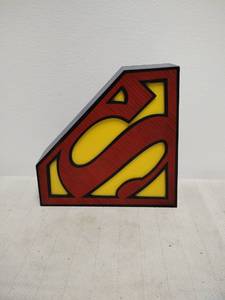 lot 173 image: Paladone Superman Logo Light