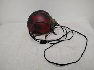 lot 184 image: Tin Chi 1998 Ladybug Desk Lamp Red Black Cord