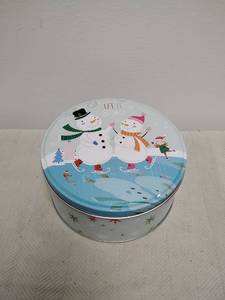 lot 188 image: Holiday Time Round Tin Lata Redonda Snowman Decoration WX21-SRCEC2A