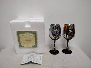 lot 192 image: The Bradford Exchange Heart Breaker & Starlet Wine Glass Collection Set of 2