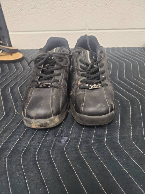 lot 25676 image: Fila Mens Black Synthetic Lace-Up Hiking Boots Size 10