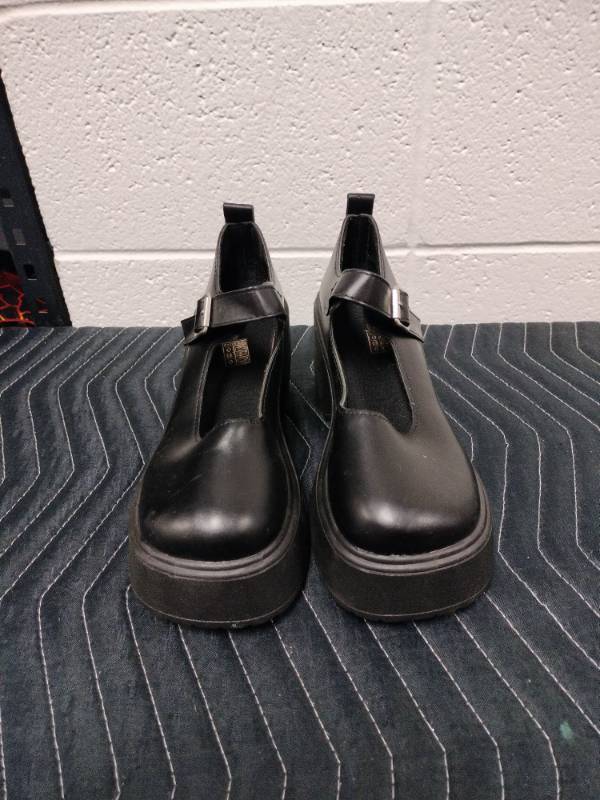 lot 25687 image: Black Platform Chelsea Boots with Buckle Strap - 47