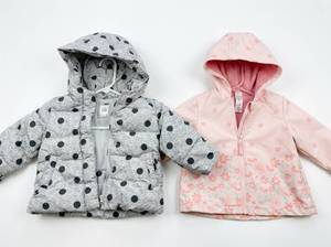 lot 4667 image: Baby GAP Infant Hooded Jackets Lot 3y-18M (2 Ct)