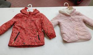 lot 4668 image: Kids Puffer Jackets - Size 5T (Lot of 2)