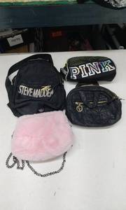 lot 4108 image: Lot of 4 Purses and Handbags