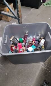 lot 4113 image: Beauty & Cosmetics Lot - Skincare, Fragrance & Haircare