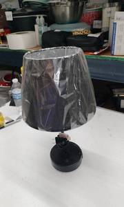 lot 4129 image: Desk Light with Clear Plastic Shade and Black Base
