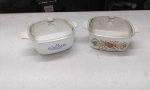 lot 4142 image: Corning Ware Casserole Dishes w Glass Lids - Set of 2