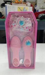 lot 4145 image: B. Beautys Princess Tiara & Shoes Set