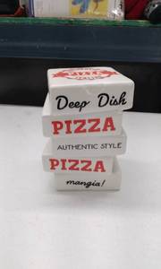 lot 4149 image: Deep Dish Pizza Authentic Style Ceramic Stacking Figure