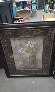 lot 4179 image: Decorative Framed Floral Art Print w Ornate Frame