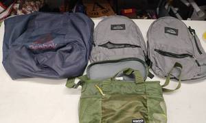 lot 4182 image: Set of 4 Backpacks and Bags