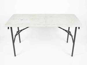 lot 4060 image: Lifetime Products Folding Banquet Table White 6ft