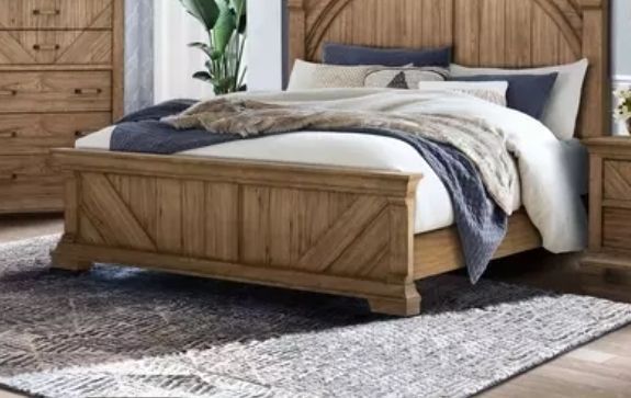 lot 21027 image: Avanlo Furniture King Footboard B00775 6F - Retail $300